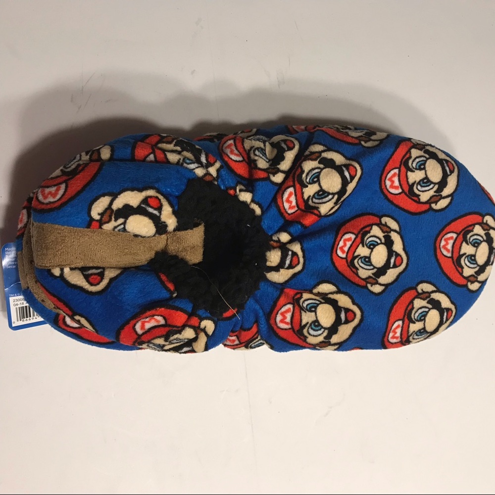 Nintendo Super Mario Mens Fuzzy Slipper Sizes L-XL - Picture 2 of 6